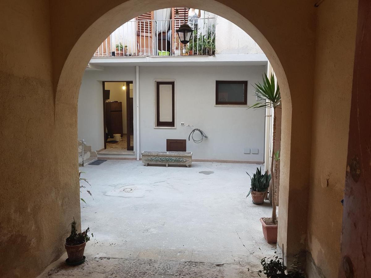 Willa Casa Storico Centro Marsala Zewnętrze zdjęcie